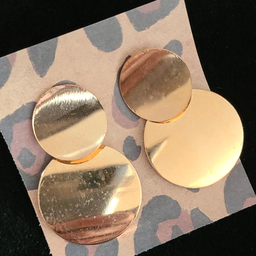 Stud Earrings Gold Tone Modern Metal Disc Minimalist Simple Style Lightweight - Picture 3 of 4